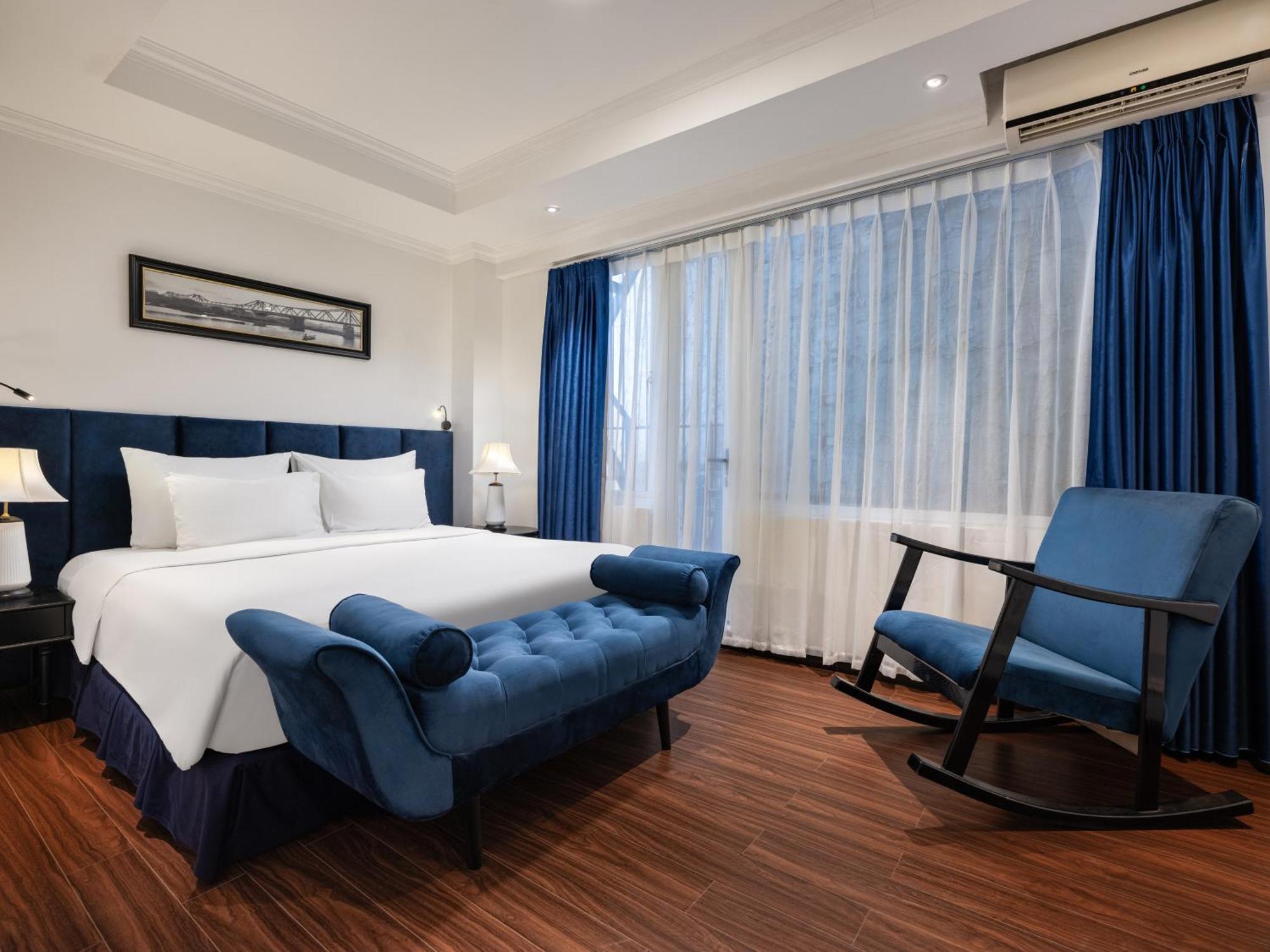 The Flower Boutique Hotel & Travel Ханой Екстериор снимка