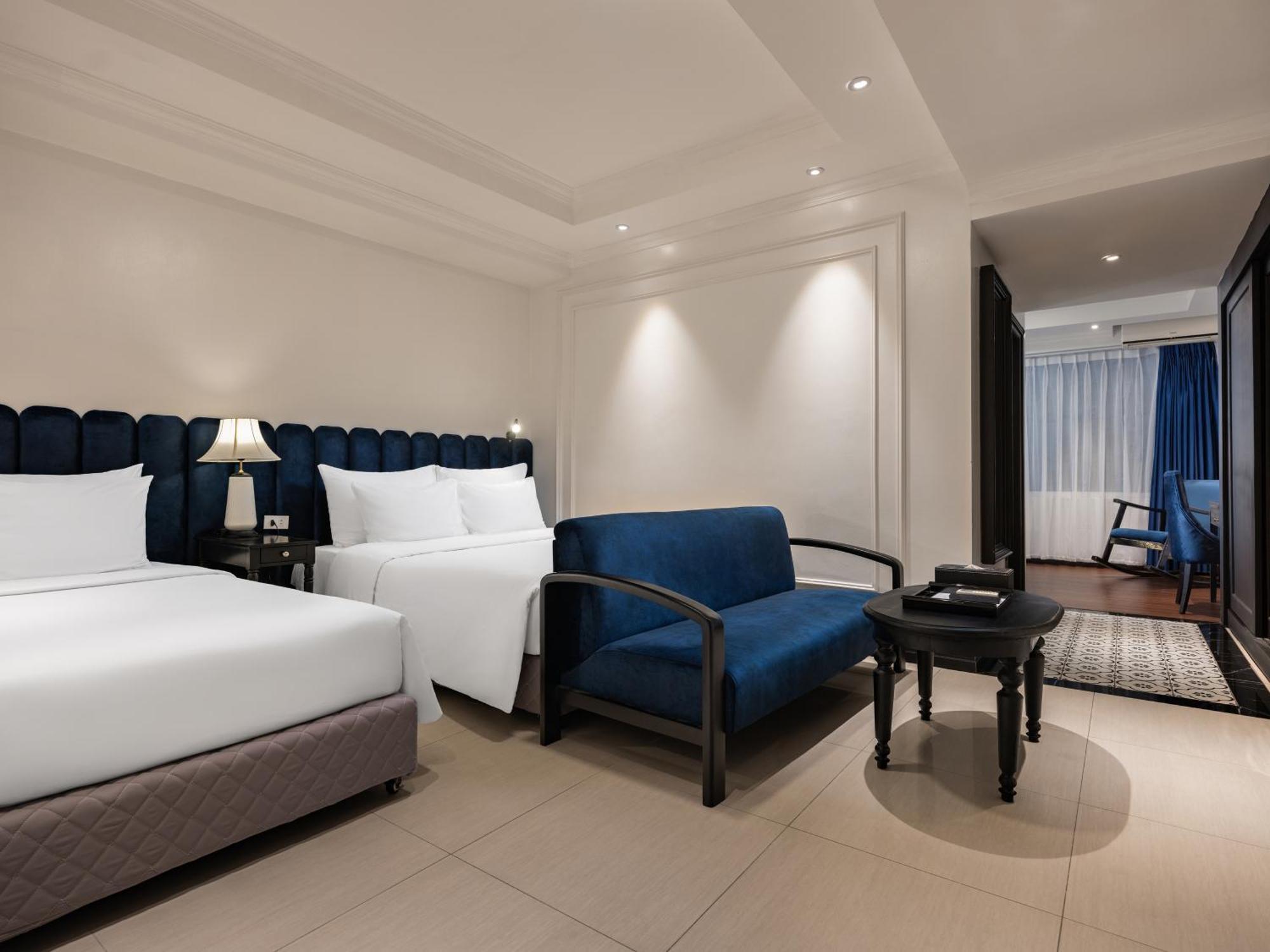 The Flower Boutique Hotel & Travel Ханой Екстериор снимка