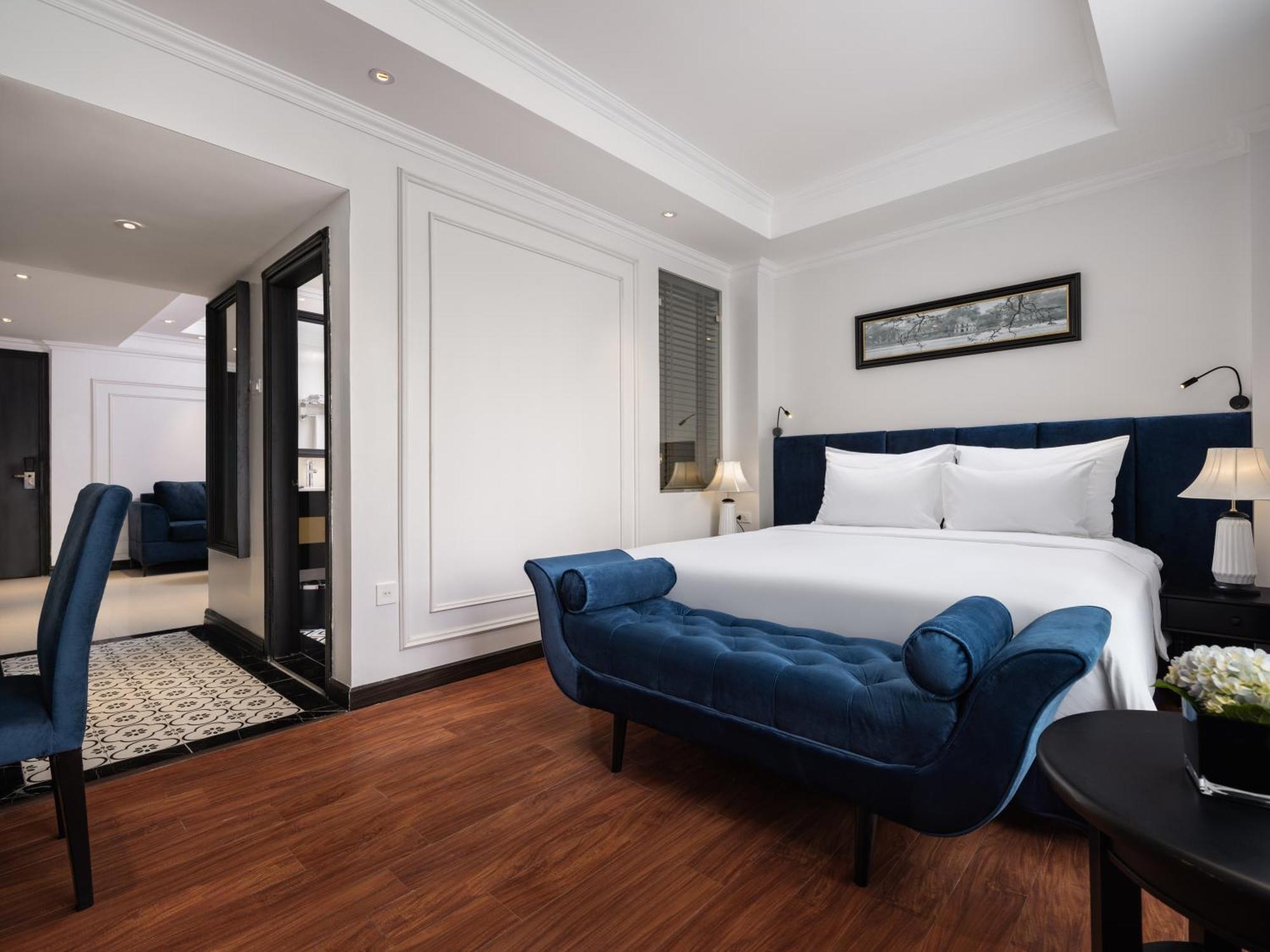 The Flower Boutique Hotel & Travel Ханой Екстериор снимка